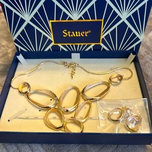 Necklace and Earring set